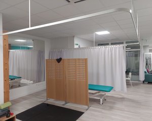 Koľajnice a závesy pre medical sektor - NEUROREHABILITÁCIA, Martin